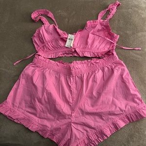 Aerie pajama set new with tags. Size large. Never worn.